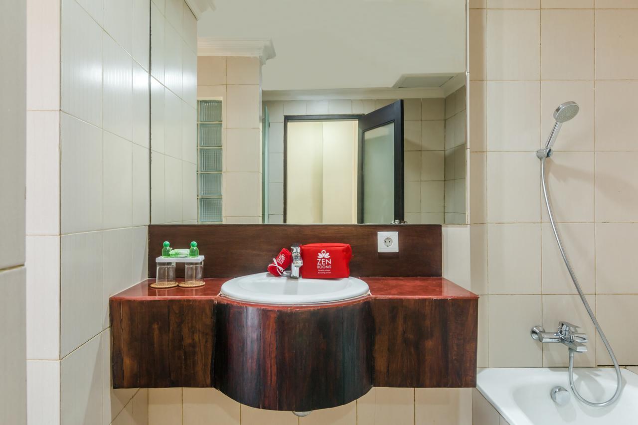 Zen Rooms Legian Melasti Kuta Lombok Buitenkant foto
