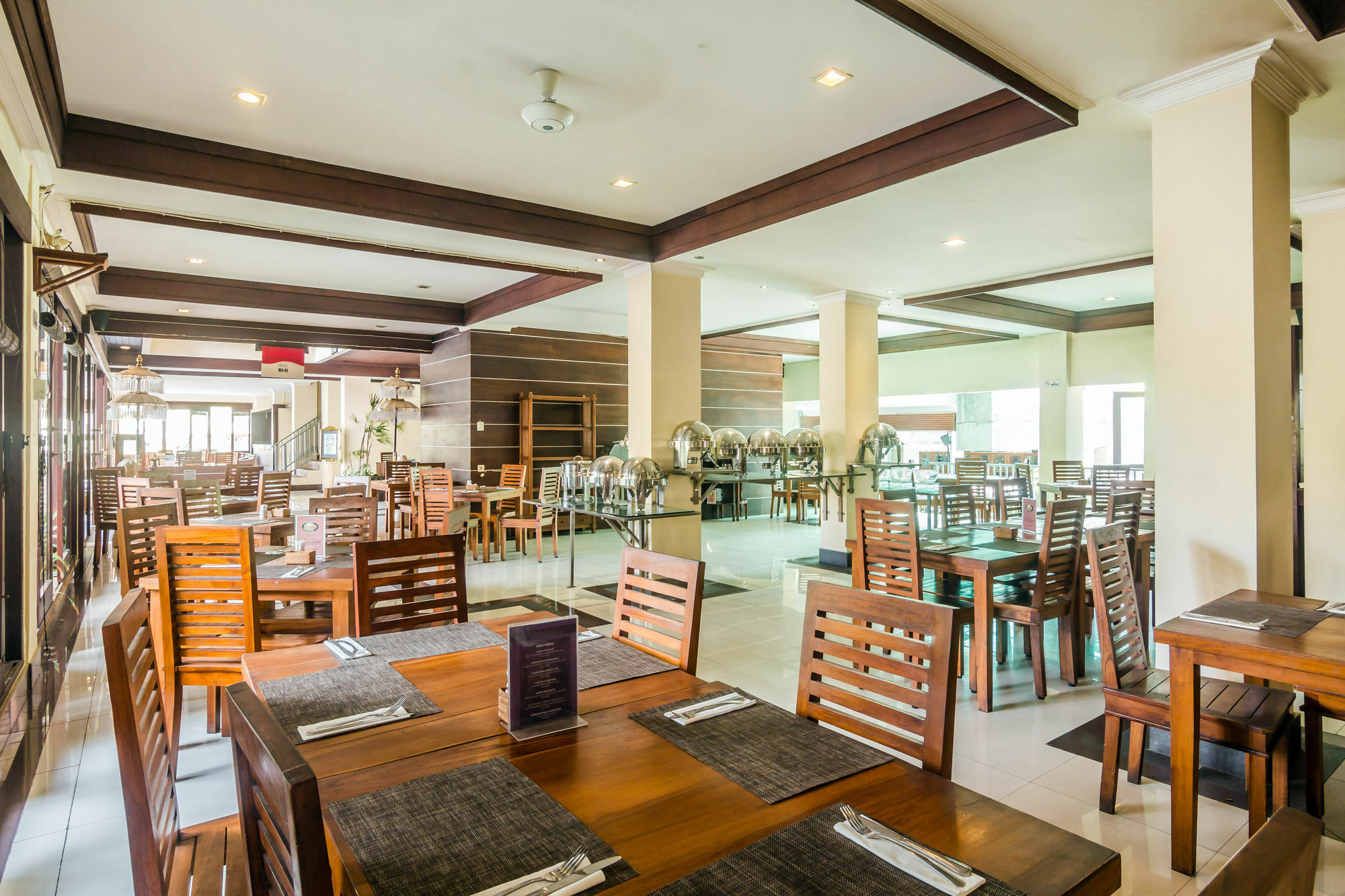 Zen Rooms Legian Melasti Kuta Lombok Buitenkant foto